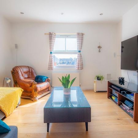 Modern, 2 Bdrm House With Parking Sleeps 6 Brighton Town Centre, North Laine 아파트 외부 사진
